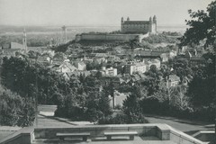 Pohľad na Bratislavu zo Slavína