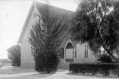 Exterior view of the First Church in Pasadena. First Presbyterian