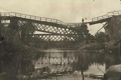 Iznīcināts dzelzceļa tilts