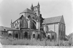 Abbaye Saint-Jean de Montierneuf de Poitiers. Abside et transept
