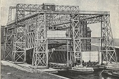 Mécanisme de levage sur le canal à La Louviere pour les navires jusqu'à 400 tonnes