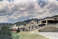 Смолян, изглед към строящата се сграда на Родопския драматичен театър