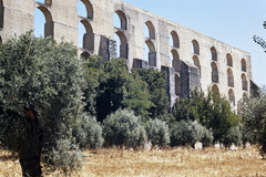 Aqueducto da Amoreira