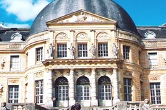 Vaux-le-Vicomte. Façade sud du château