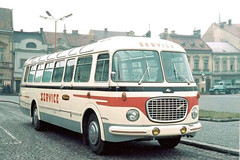 Servisní autobus Karosa.