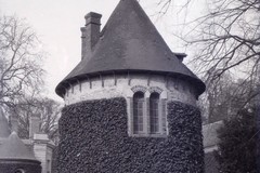 Château de Villiers à Mantes-la-Ville : colombier