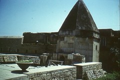Şirvanşahlar sarayında Seyid Yəhya Bakuvinin məqbərəsi