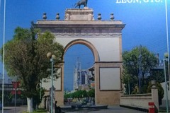 Arco de la Calzada