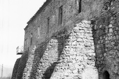 კედლის buttresses და სატრაპეზოს ალავერდის მონასტერში