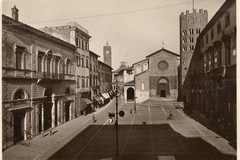 Orvieto, Piazza Vittorio Emanuele