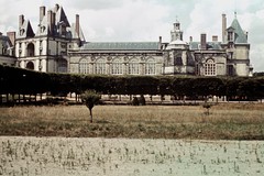 Fontainebleau. Le château vu depuis le grand jardin
