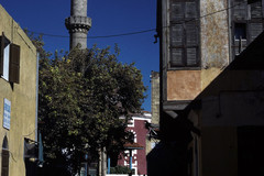 Ρόδος. Τουρκικά σπίτια, μιναρέ Suleyman Jami