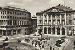 Ancona, Piazza della Repubblica e Teatro delle Muse