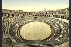 The arena, interior. Nîmes
