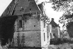 Restes de l'ancien château du Grand Launay : Ensemble sud-ouest, vue générale