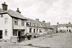 Cottages on Bank Square