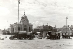 Znojmo, náměstí se synagogou