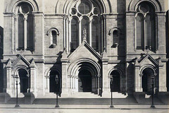 ast 117th Street. St. Paul's Roman Catholic Church. Entrance