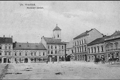 Uherské Hradiště. Pohled na roh Mariánského náměstí