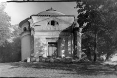 Puławy. Zniszczony kościół Wniebowzięcia NMP