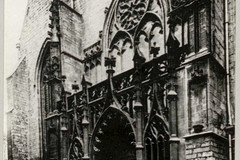Église Saint-Jean-Baptiste: le portail