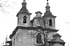 Nové Sedlo, kostel Nejsvětější Trojice a sv. Václava