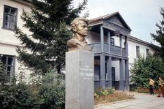 Пам'ятник Олегу Кошевой
