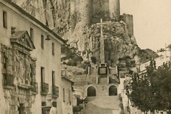 Almansa, Castillo y Cruz de los caídos