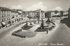 Chiaravalle, Piazza Mazzini