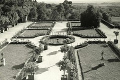 Château de Gourdan. Jardin sud, vue générale