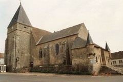 Saint-Georges-du-Rosay. Église Saint-Georges. Façade latérale nord