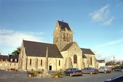 Sainte-Mère-Église - Vue de l'église Notre-Dame