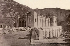 La basilica di Covadonga en construccion