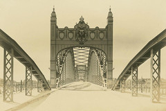 Šiaurės portalas į Karalienė Luizė tilto