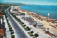 Pescara. Viale Riviera e Spiaggia