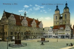 Wittenberg. Markt mit Rathaus und Stadtkirche