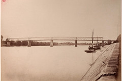 Pont de Cadillac sur la Garonne