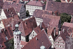 Nördlingen. Blick vom Turm auf Stadthaus
