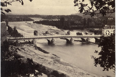 Pont de Jurançon La vallée et la tête de l'eau Á Pau