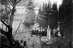 Montjoyer. Enterrement au cimetière de l'abbaye d'Aiguebelle