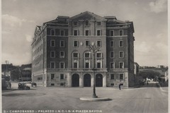 Campobasso, Palazzo INCIS a Piazza Savoia