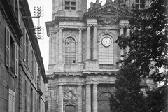 Langres. Façade de la cathédrale Saint-Mammès