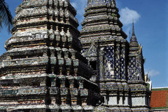 Wat Pho, Chedis built by Rama I-IV