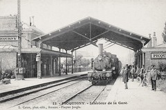 Picquigny. Intérieur de la Gare