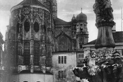 Dom St. Stephan mit Wittelsbacherbrunnen