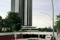 Hochhaus des Hotel Loew's Hamburg Plaza