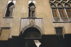 Via Contra Porti. Palazzo Porto-Breganze