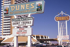 Sign for Dunes Golf Course in front of the Dunes