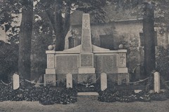 Horka. Kriegerdenkmal, eingeweiht am 7. Sept. 1924