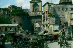 Porta Capuana and the Piazza San Francesco di Paola. Неаполь - Порта Капуана